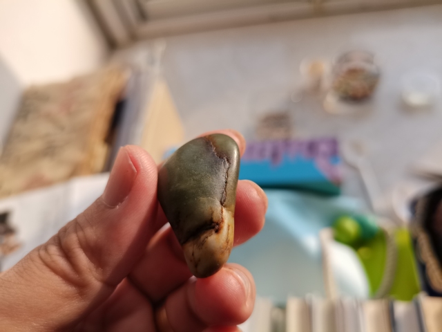 古玩玉器籽料和田玉原石拍賣,當(dāng)前價格198元