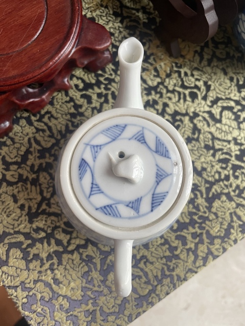 古玩陶瓷青花玲瓏瓷執壺拍賣，當前價格1500元