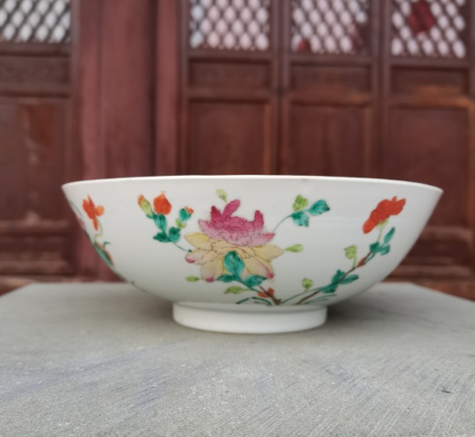 古玩陶瓷粉彩四季花卉紋茶碗拍賣,當前價格0元