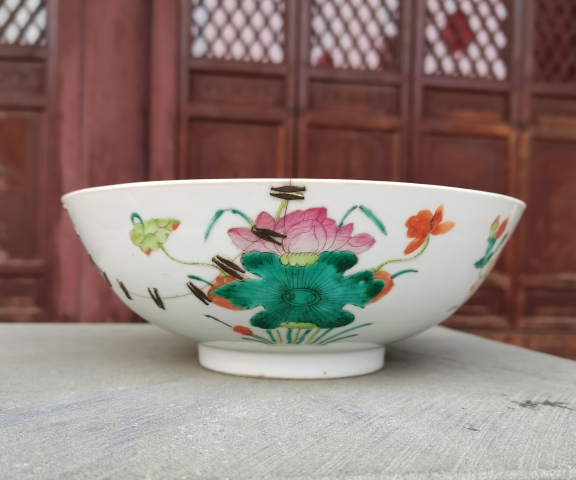 古玩陶瓷粉彩四季花卉紋茶碗拍賣,當前價格0元