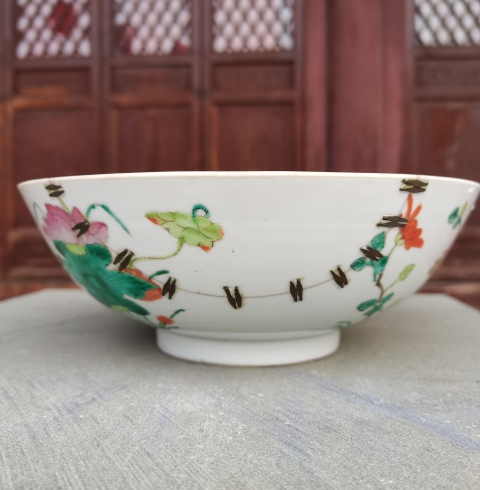 古玩陶瓷粉彩四季花卉紋茶碗拍賣,當前價格0元
