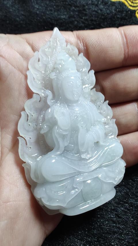古玩玉器天然翡翠A貨觀音拍賣，當前價格12888元