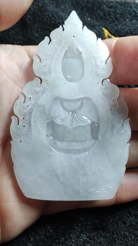 古玩玉器天然翡翠A貨觀音拍賣，當前價格12888元