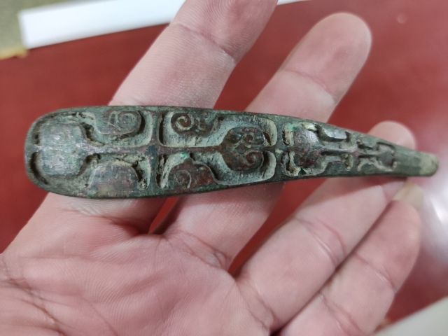 古玩銅器****帶鉤(2個)斷粘拍賣,當前價格980元