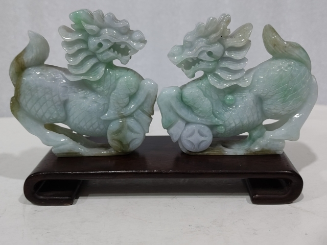 古玩玉器翡翠麒麟擺件拍賣，當(dāng)前價格1688元