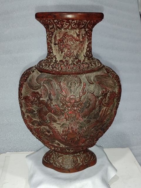古玩雜項漆雕敞口瓶拍賣,當前價格1680元
