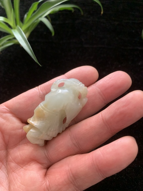 古玩玉器清代和田玉雕“童子”拍賣，當前價格9000元