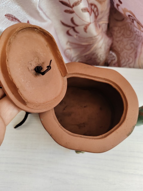 古玩雜項清代大名家榮卿泰文鼠印款紫砂壺拍賣，當前價格16666元