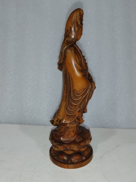 古玩雜項(xiàng)黃楊木雕觀音像拍賣,當(dāng)前價(jià)格588元