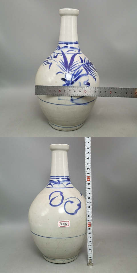 古玩陶瓷晚清民國花卉紋青花瓶拍賣,當前價格10000元