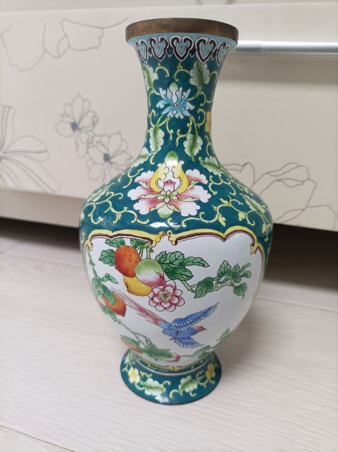 古玩陶瓷銅胎琺瑯花鳥瓶拍賣,當前價格1380元