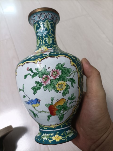 古玩陶瓷銅胎琺瑯花鳥瓶拍賣,當前價格1380元
