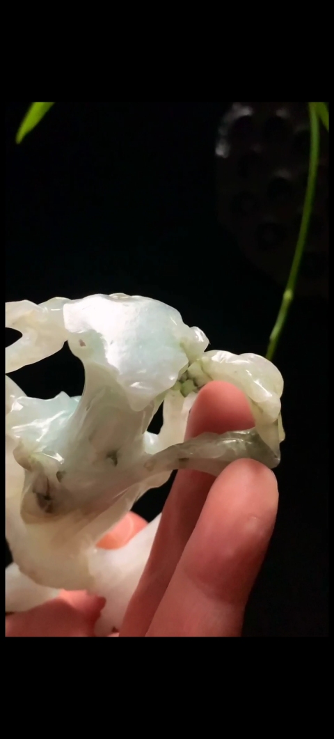 古玩玉器晚清民國天然翡翠雕“侍女擺件”拍賣,當前價格9500元