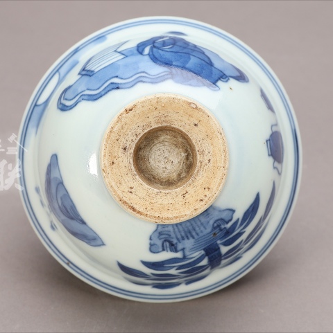 古玩陶瓷【清中期:青花人物壓手杯一對】拍賣,當前價格5788元