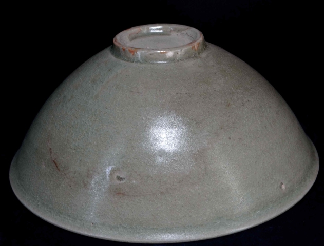 古玩陶瓷龍泉青瓷撇口碗拍賣，當(dāng)前價(jià)格3500元