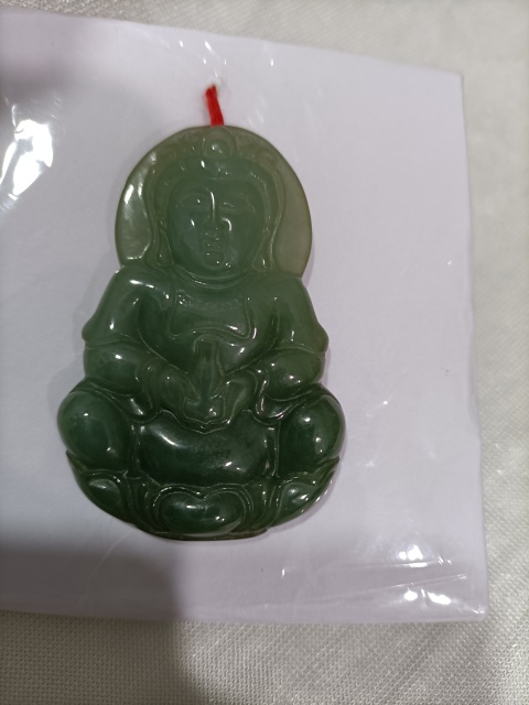 古玩玉器天然翡翠雕“觀音”掛件拍賣，當前價格380元