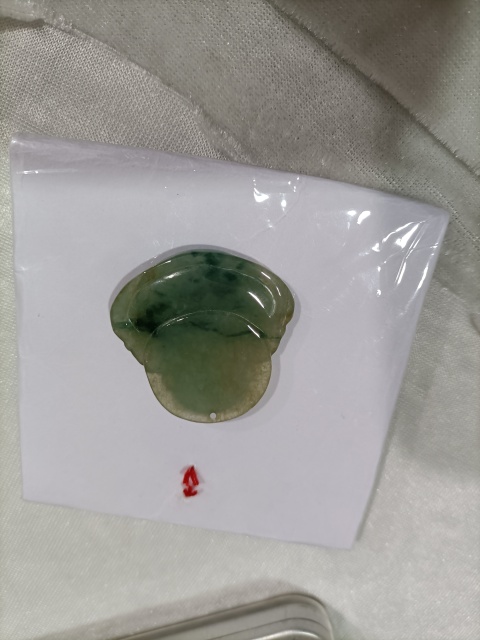 古玩玉器天然翡翠雕“佛公”掛件拍賣,當(dāng)前價格368元