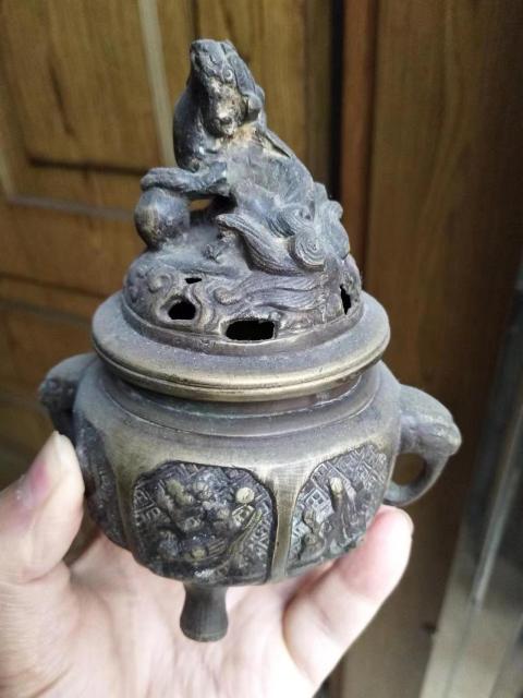 古玩雜項民國銅熏爐拍賣，當(dāng)前價格800元