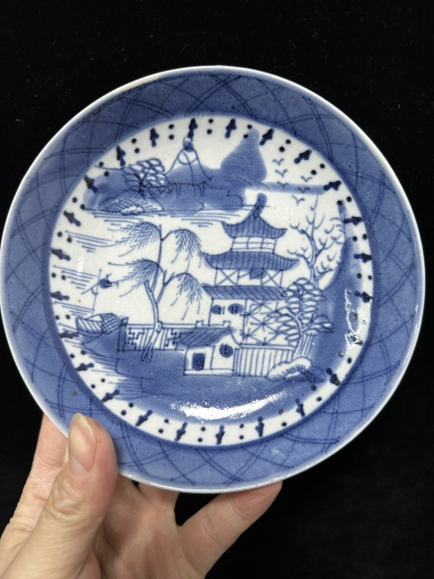 古玩陶瓷清乾隆青花山水樓閣臥盤(pán)拍賣(mài),當(dāng)前價(jià)格300元