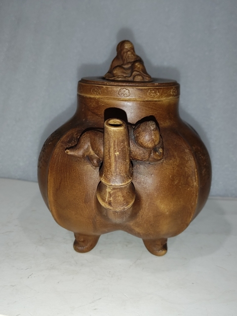 古玩雜項(xiàng)紫砂壺拍賣，當(dāng)前價(jià)格388元