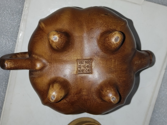古玩雜項(xiàng)紫砂壺拍賣，當(dāng)前價(jià)格388元