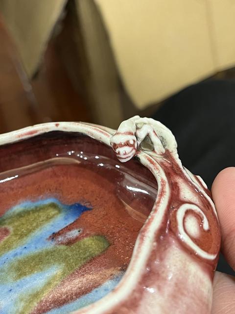古玩陶瓷清中三陽開泰窯變紅釉螭龍蝠紋洗拍賣,當前價格18000元