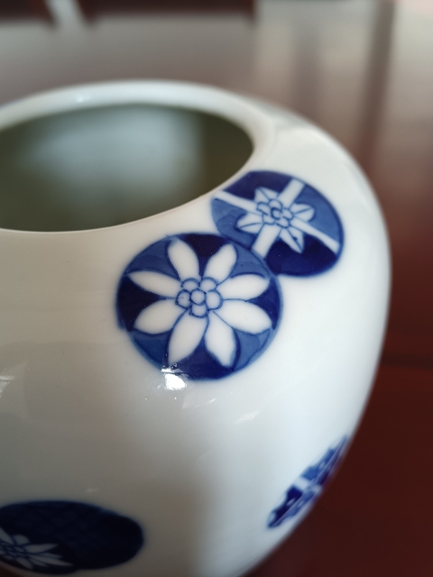 古玩陶瓷皮球花青花水呈拍賣，當前價格4000元