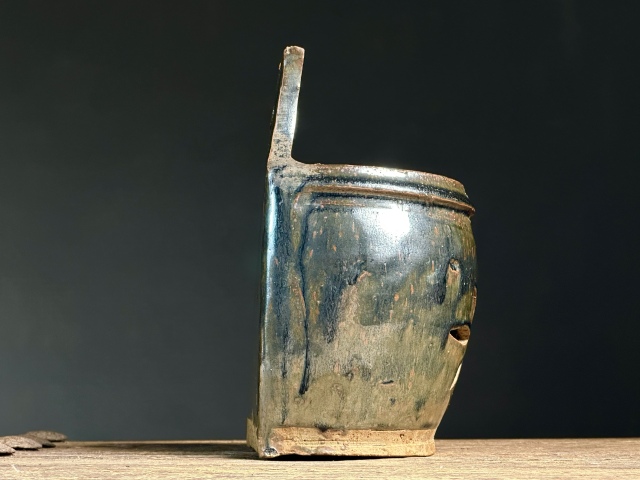 古玩陶瓷精品 磁州窯窯變黑釉鏤空花卉筷籠拍賣，當前價格580元