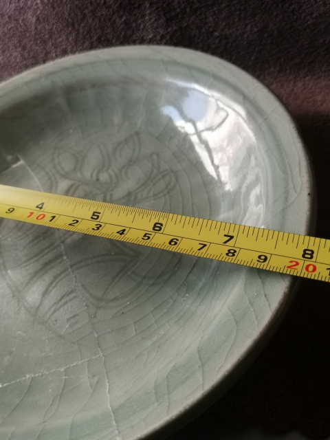 古玩陶瓷景德鎮仿龍泉刻花折沿盤拍賣，當前價格888元