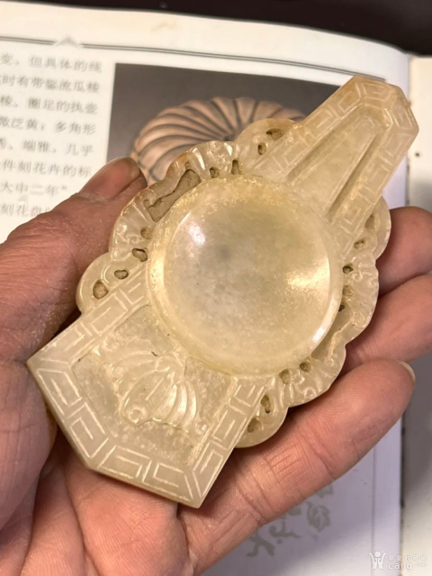 古玩玉器玉筆舔拍賣,當前價格30000元