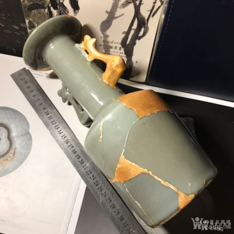 古玩陶瓷龍泉青瓷鳳耳紙槌瓶拍賣，當前價格18889元