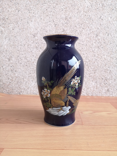 古玩陶瓷花鳥紋瓶拍賣,當前價格260元