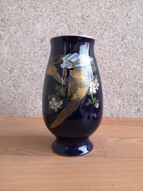 古玩陶瓷花鳥紋瓶拍賣,當前價格260元