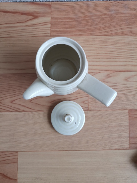 古玩陶瓷竹紋側把壺拍賣,當前價格398元
