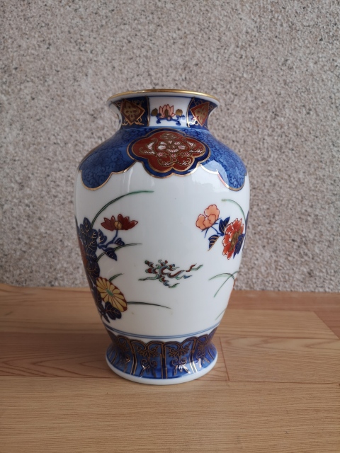 古玩陶瓷青花加彩描金罐拍賣，當前價格298元
