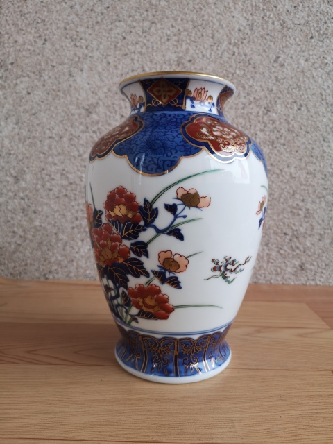 古玩陶瓷青花加彩描金罐拍賣，當前價格298元