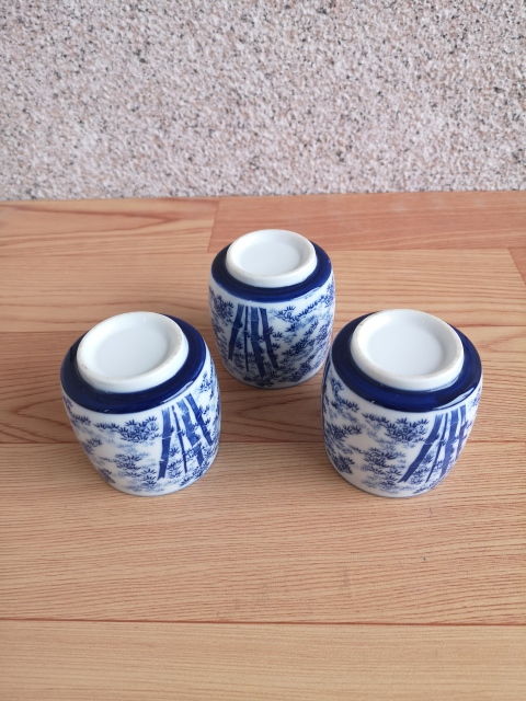 古玩陶瓷竹紋青花杯拍賣，當前價格160元
