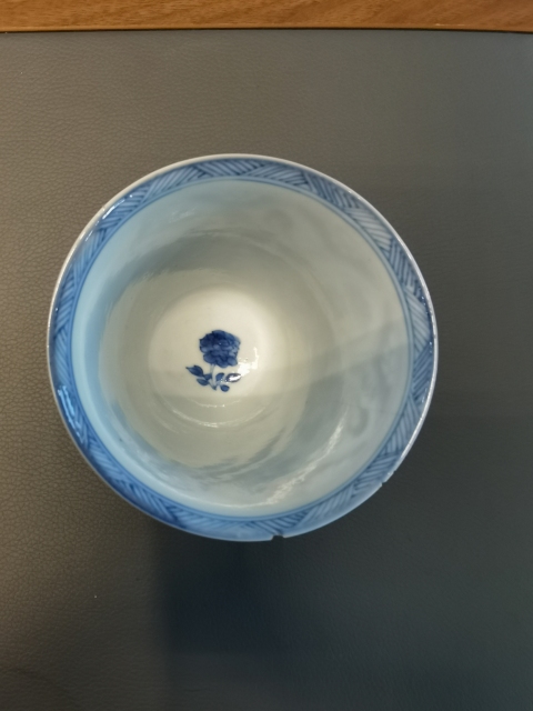 古玩陶瓷康熙青花四美圖鈴鐺杯拍賣，當(dāng)前價(jià)格2800元