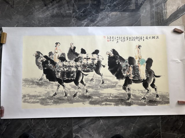 古玩字畫何奕興《絲綢古道》拍賣,當前價格850元