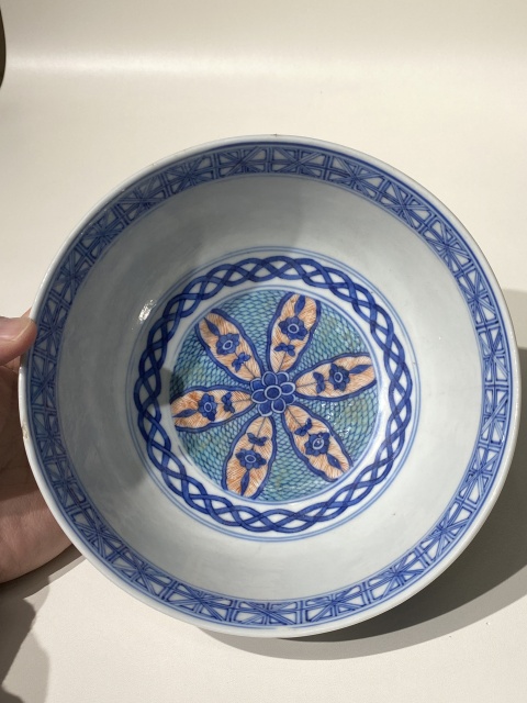 古玩陶瓷青花五彩碗拍賣，當前價格9999元