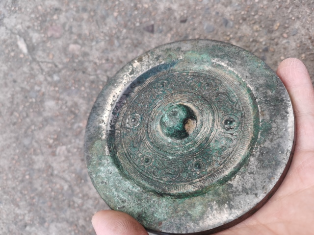 古玩銅器秦漢?銅鏡拍賣,當前價格10000元