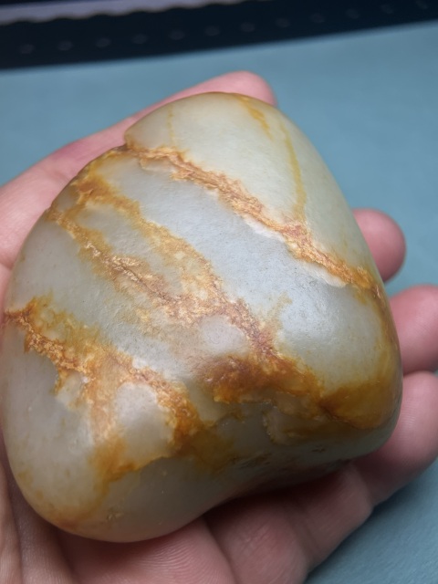 古玩玉器和田籽料原石拍賣，當前價格16800元