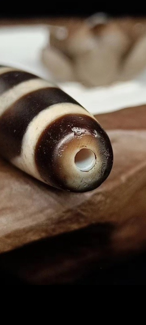 古玩雜項????  一眼天珠拍賣，當前價格300元