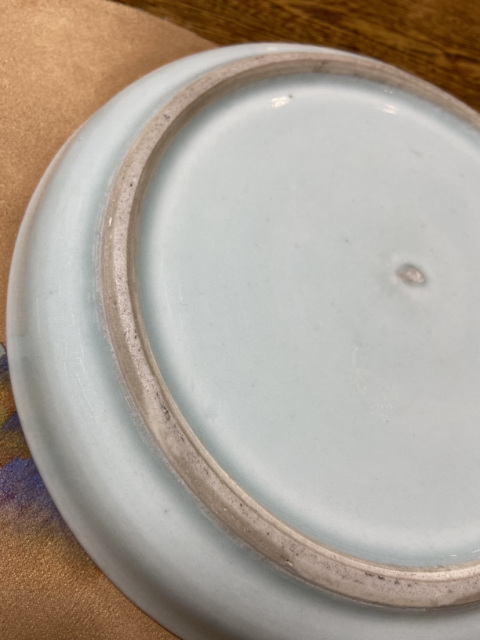古玩陶瓷清中晚·豆青釉青花山水人物紋茶盤拍賣,當前價格4200元