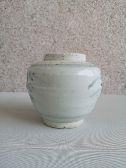 古玩陶瓷青花花卉紋蓋罐拍賣,當前價格580元
