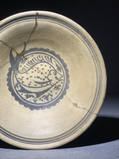 古玩陶瓷超大明代青花魚紋盤拍賣,當(dāng)前價格688元