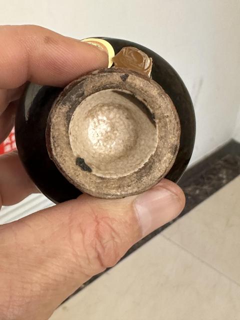 古玩陶瓷三羊開泰荸薺瓶拍賣,當前價格6900元