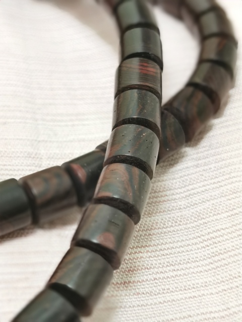 古玩雜項(xiàng)海南黃花梨108剁珠念珠拍賣,當(dāng)前價(jià)格699元