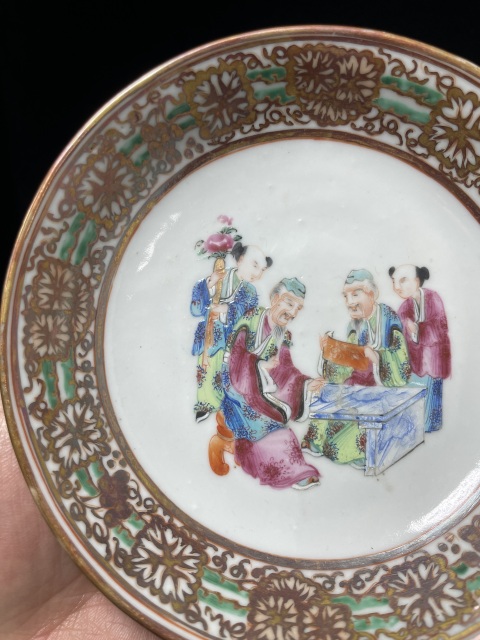 古玩陶瓷清.道光廣彩描金花卉邊人物故事盤拍賣，當前價格800元