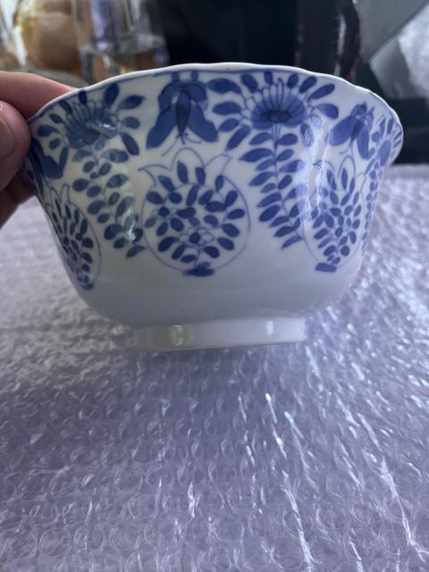 古玩陶瓷清光緒·青花折枝花卉紋葵口大碗拍賣,當前價格3999元